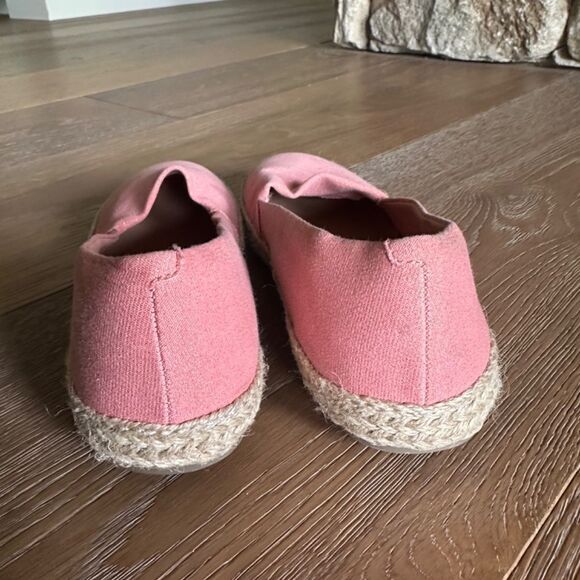 EASY SPIRIT Sehera Jute Wrapped Flat In Salmon - Picture 8 of 10